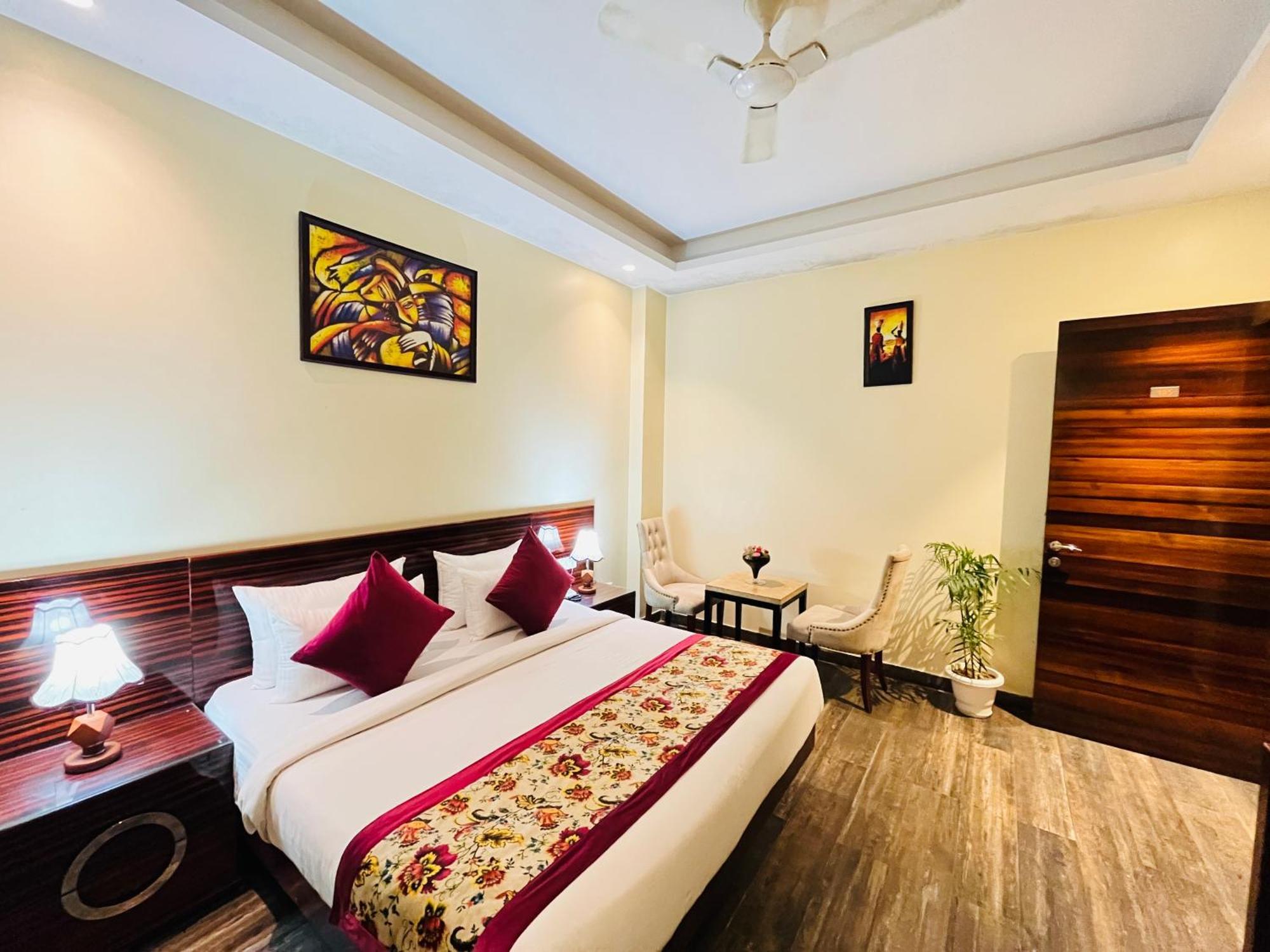 Hotel Banz Near Indira Gandhi Airport Delhi Nova Deli Exterior foto