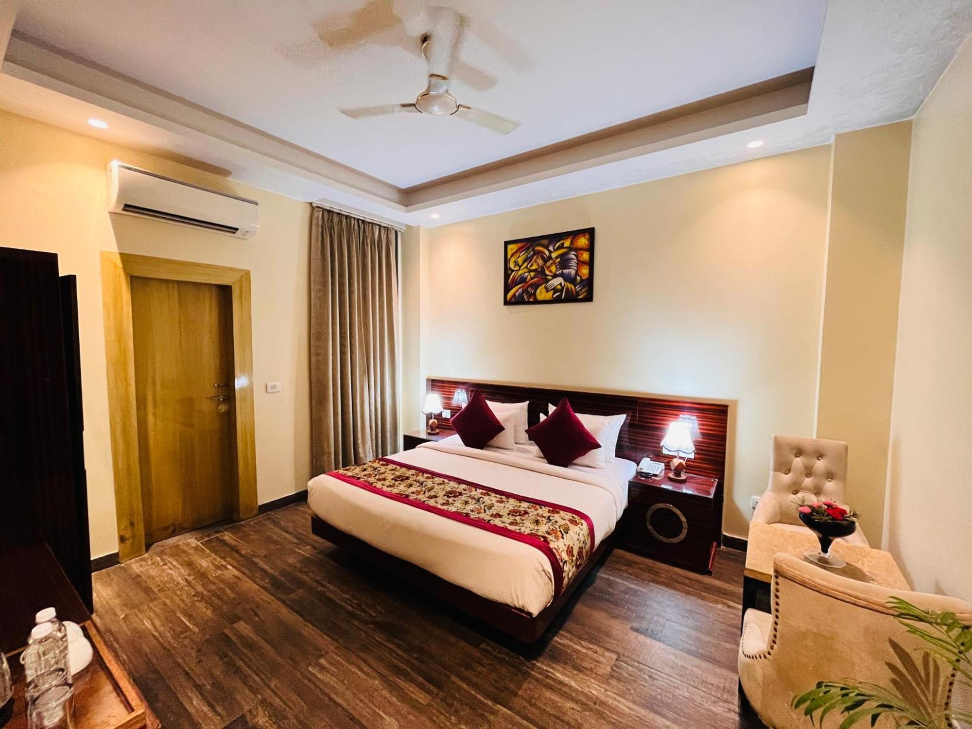 Hotel Banz Near Indira Gandhi Airport Delhi Nova Deli Exterior foto