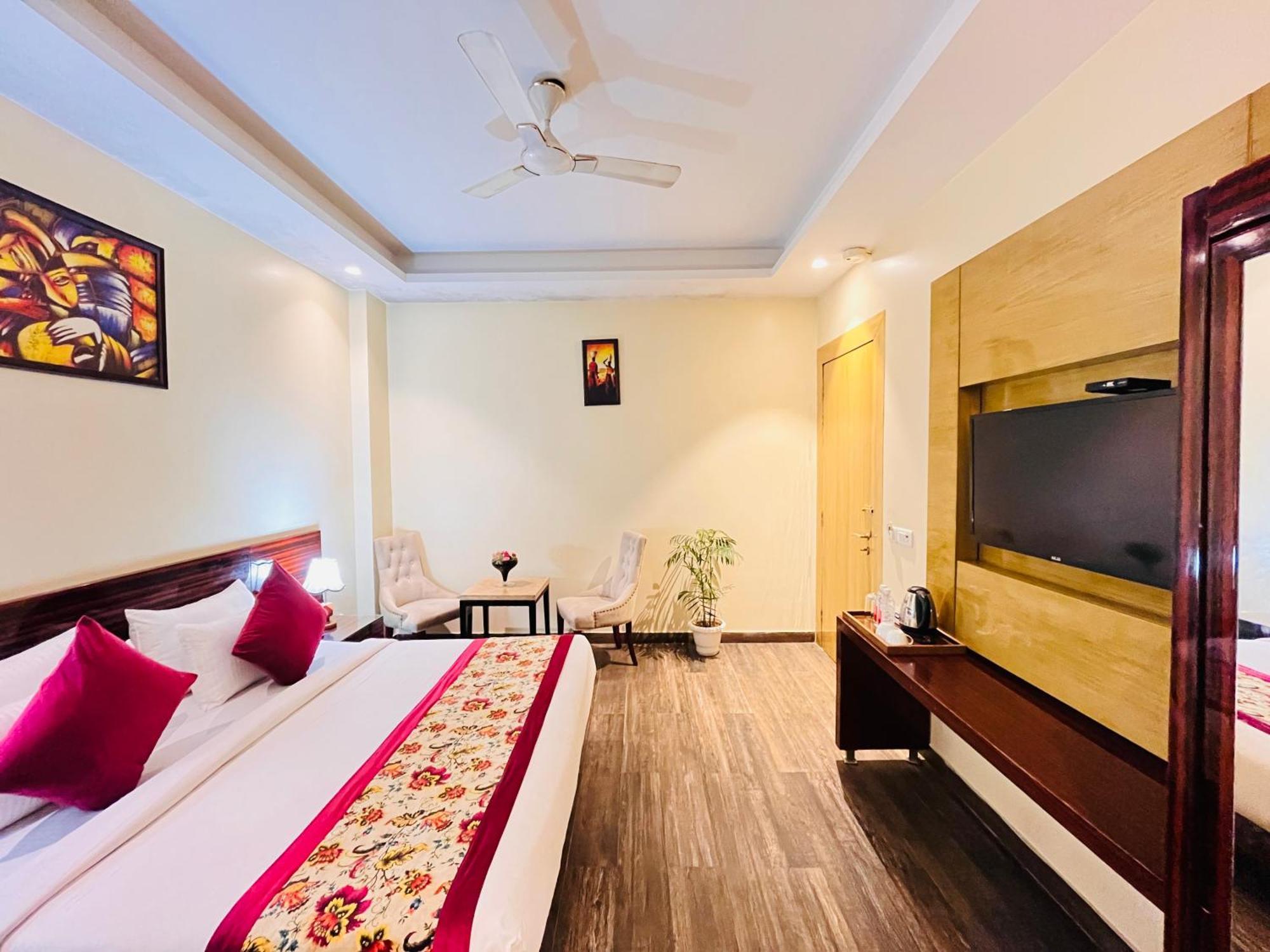 Hotel Banz Near Indira Gandhi Airport Delhi Nova Deli Exterior foto