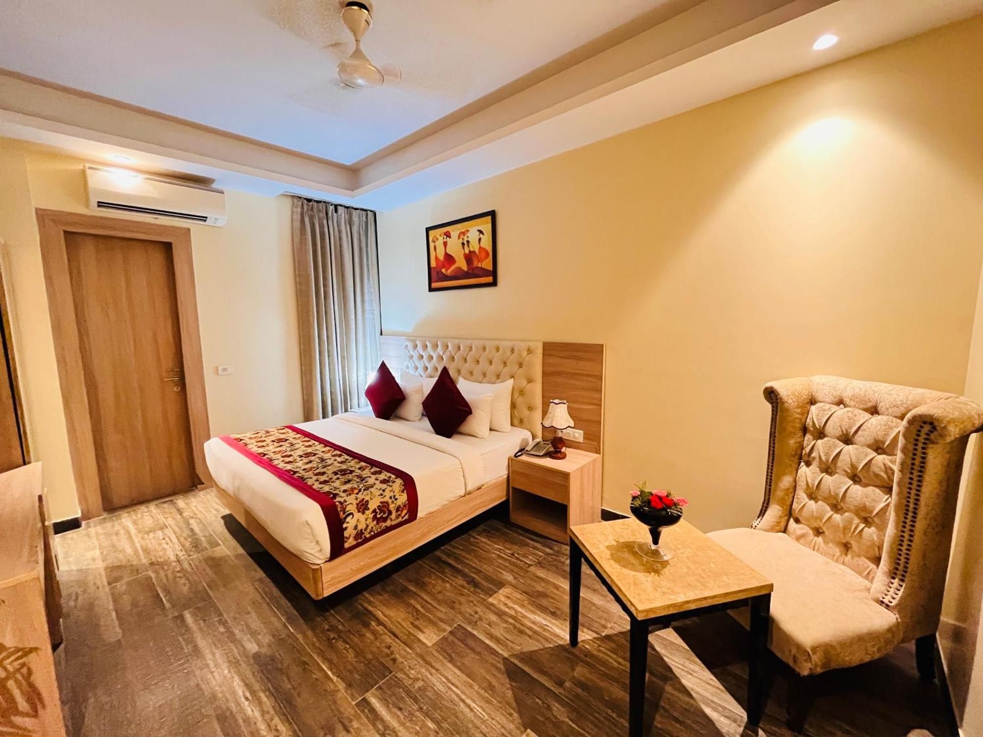 Hotel Banz Near Indira Gandhi Airport Delhi Nova Deli Exterior foto