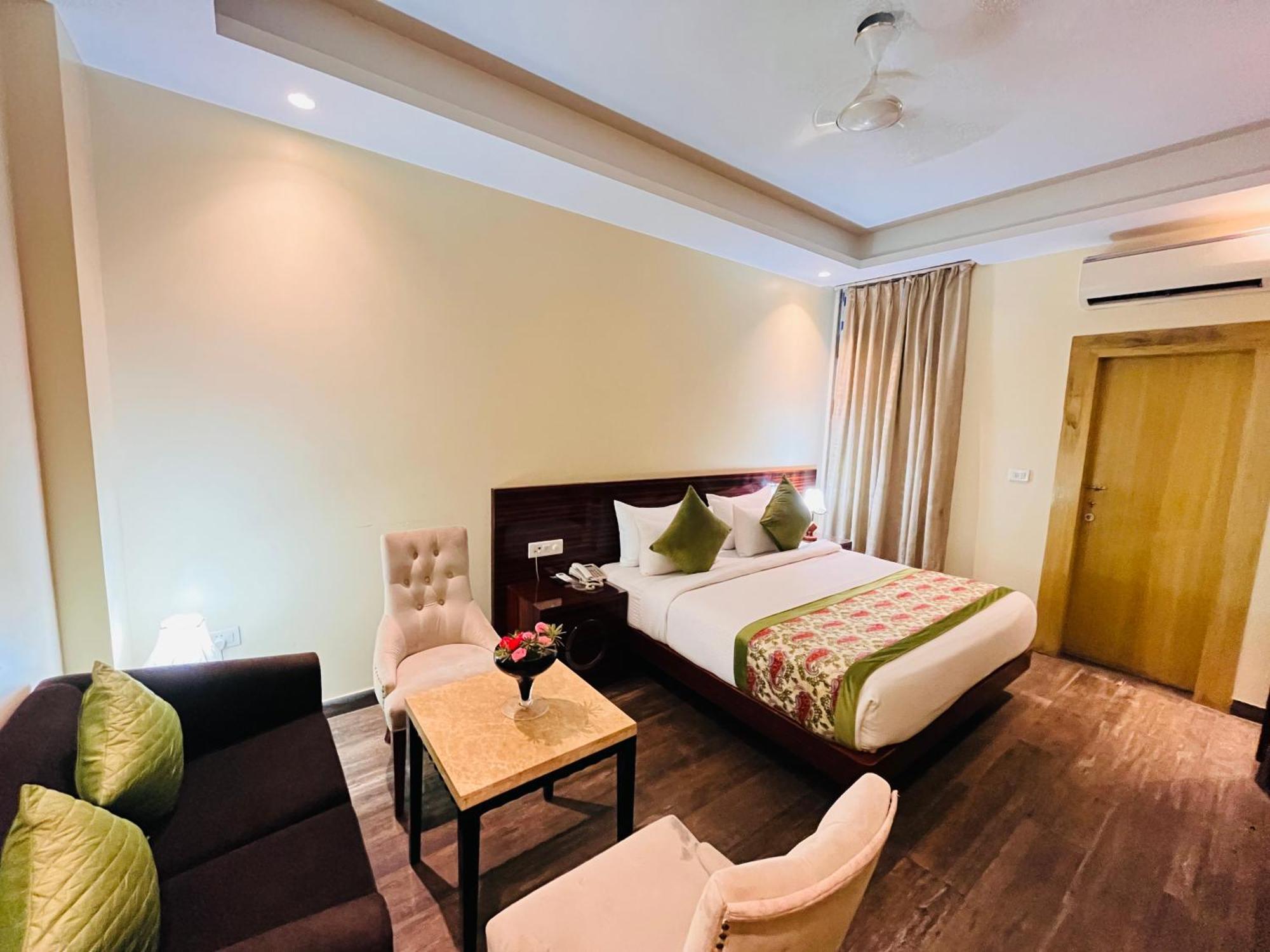 Hotel Banz Near Indira Gandhi Airport Delhi Nova Deli Exterior foto