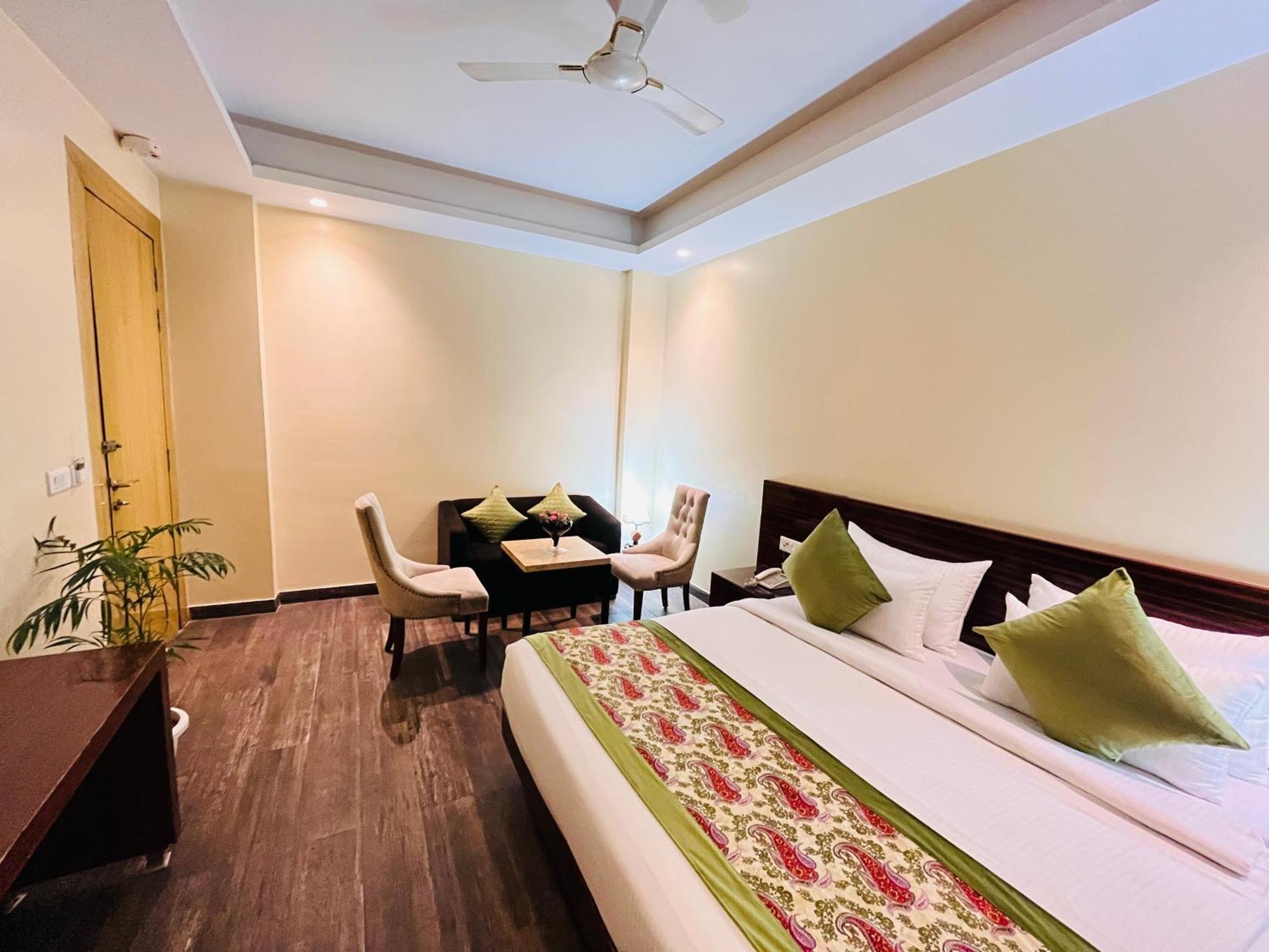 Hotel Banz Near Indira Gandhi Airport Delhi Nova Deli Exterior foto