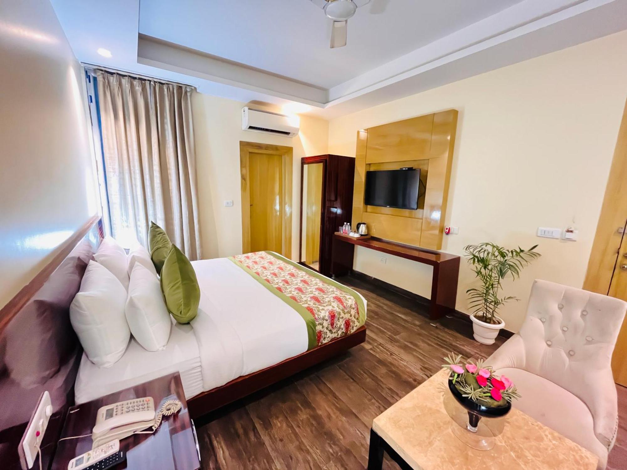 Hotel Banz Near Indira Gandhi Airport Delhi Nova Deli Exterior foto